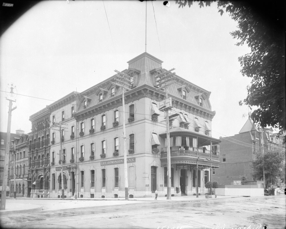 Historical Rideau Club building