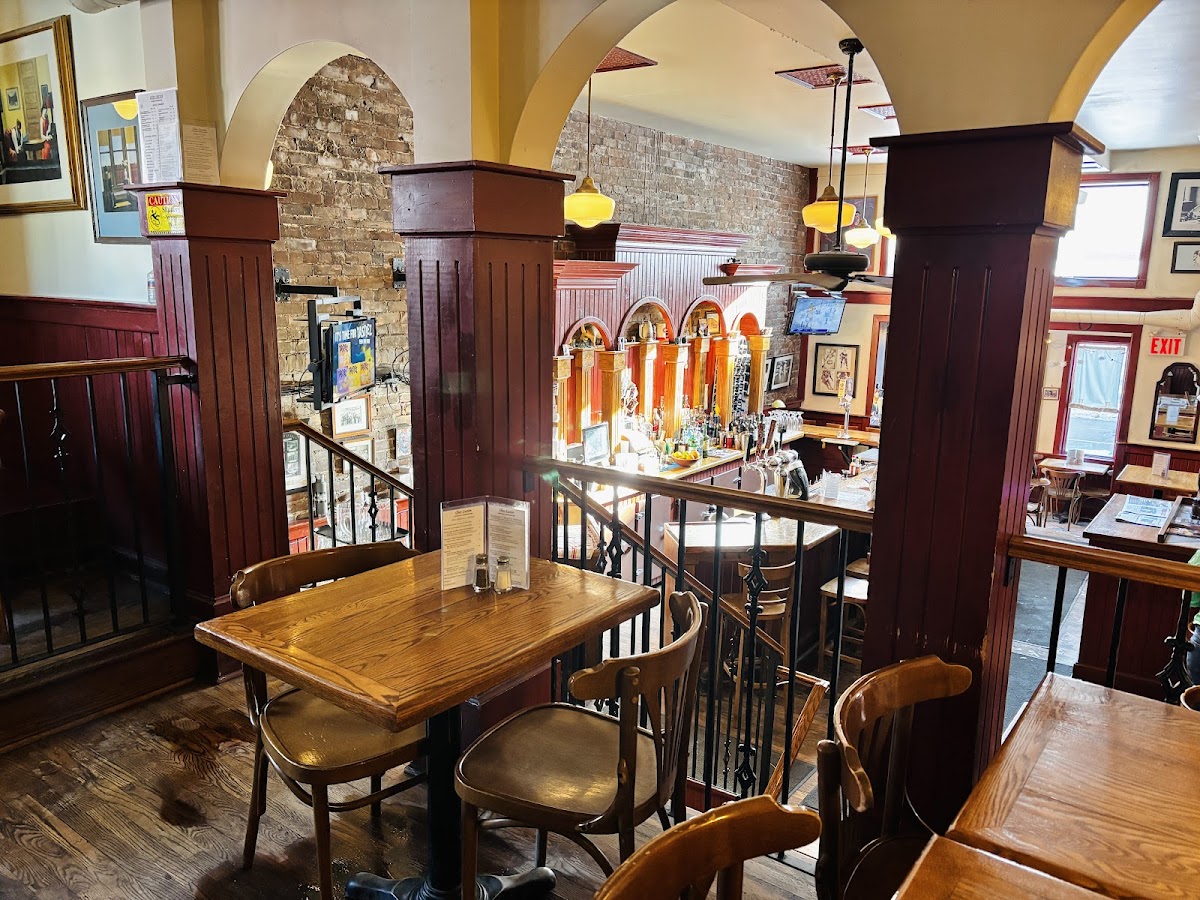 Chez Lucien — Restaurant