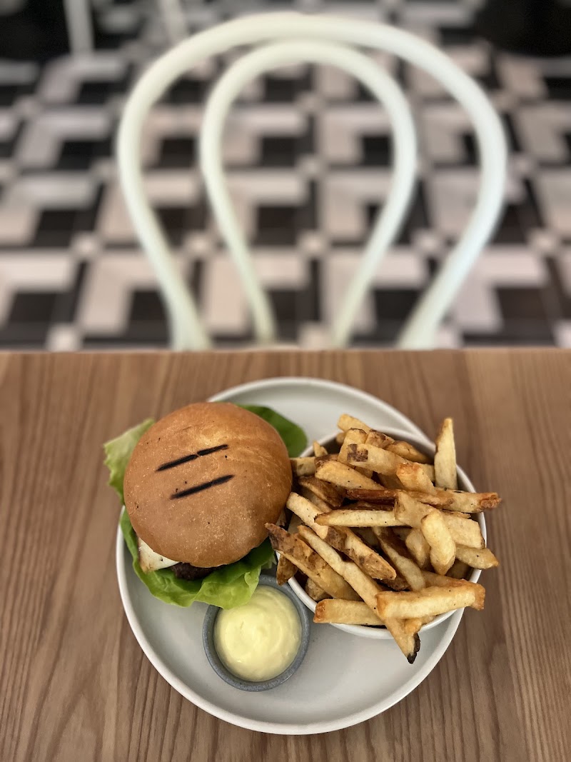Cocotte Bistro