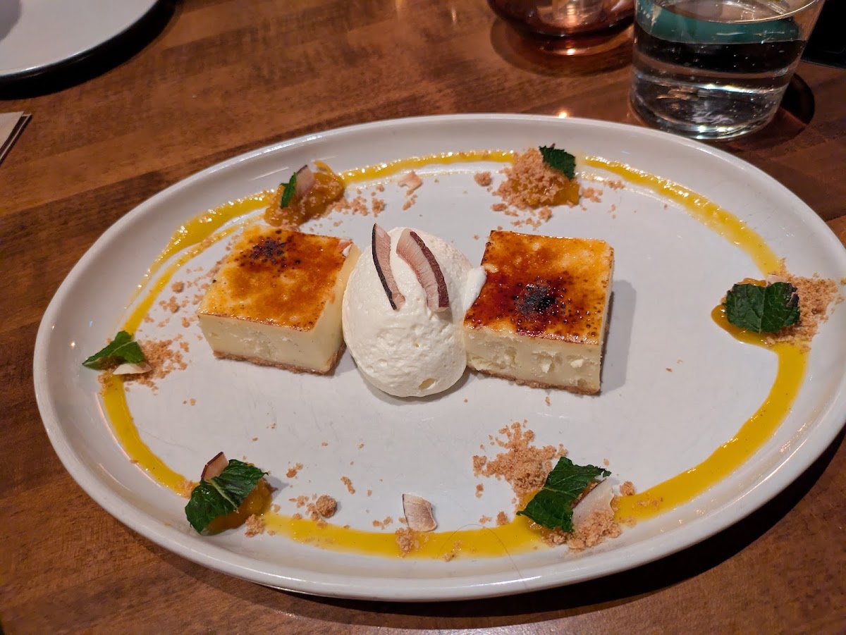 JOEY Rideau — Restaurant