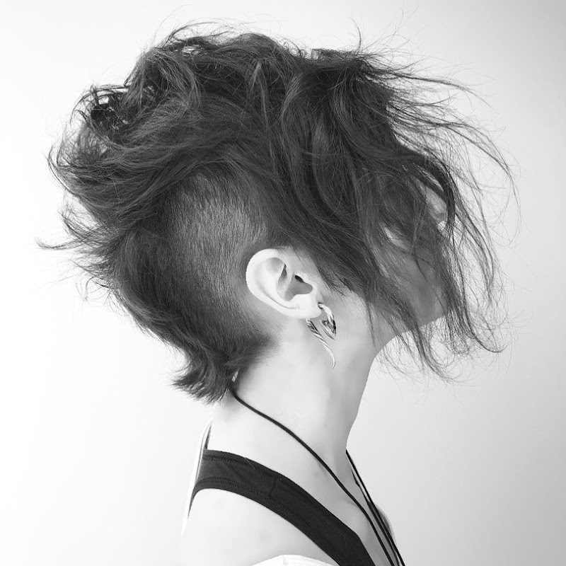 Jet Black Hair & Studio