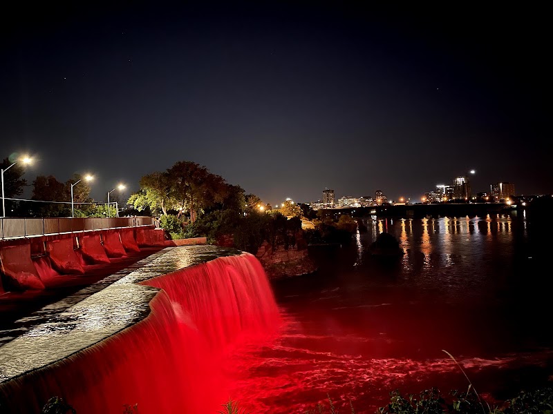 Tavern on the Falls